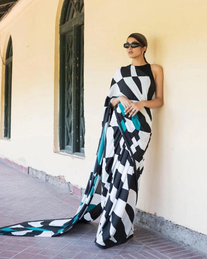 Istanbul Metropolis Edition Saree by Lavender